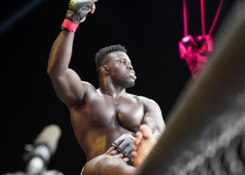 Reug Reug: De la lutte simple au MMA en passant par l'arène: "Djiné Thiaroye", auteur d'un parcours Atypique ! - wiwsport Reug Reug: De la lutte simple au MMA en passant par l'arène: "Djiné Thiaroye", auteur d'un parcours Atypique ! - wiwsport