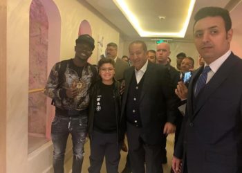 CAF Awards : Sadio Mané est arrivé en Egypte pour la cérémonie (photos) - wiwsport