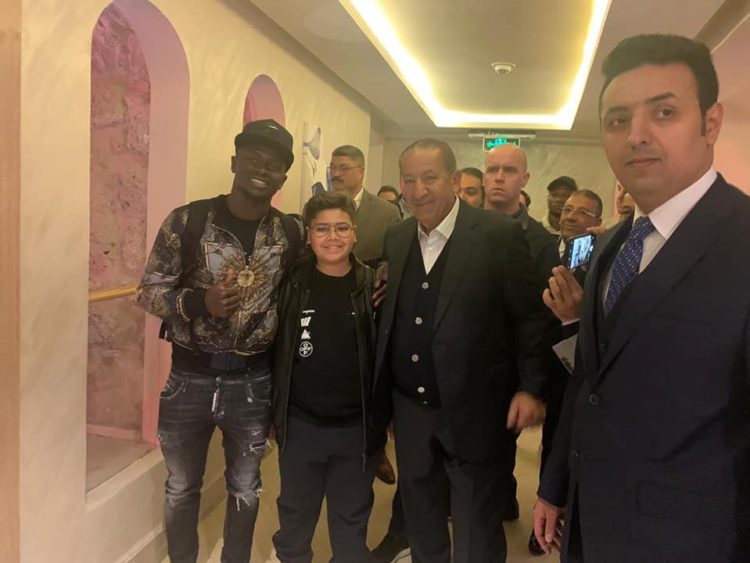 CAF Awards : Sadio Mané est arrivé en Egypte pour la cérémonie (photos) - wiwsport CAF Awards : Sadio Mané est arrivé en Egypte pour la cérémonie (photos) - wiwsport