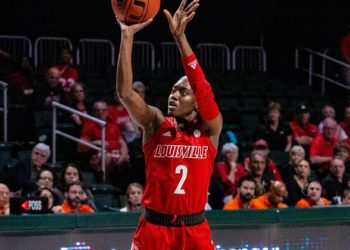 NCAAW / Louisville : Yacine Diop brille (15pts, 4rbds) face à Miami - wiwsport
