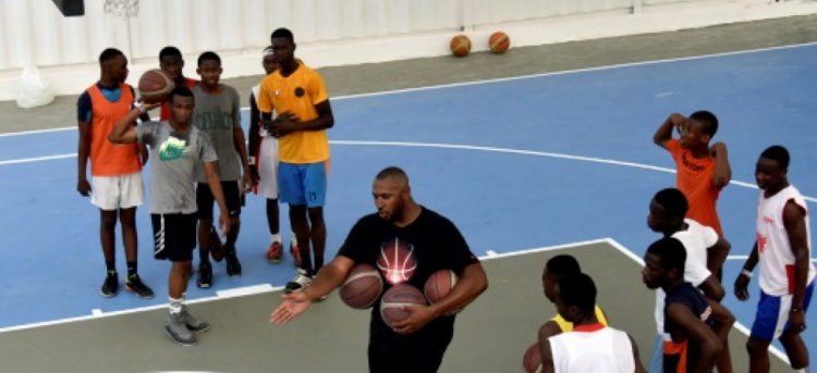 Formation : Boris Diaw mœurs pour le Basketball africain - wiwsport