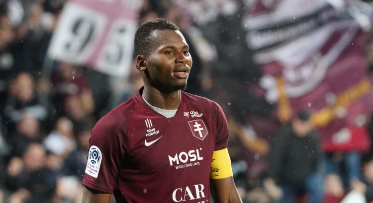 FC Metz : Diallo a vu rouge face aux Lyonnais - wiwsport Ligue 1 France / 10ème journée / Stade Saint Symphorien Metz / FC Metz vs FC Nantes / Score final 1 - 0