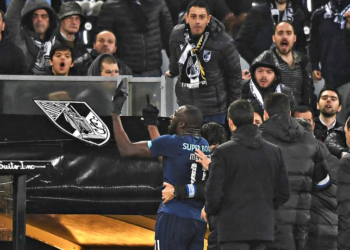 Vidéo : Victime de cris racistes, Moussa Marega quitte le terrain - wiwsport