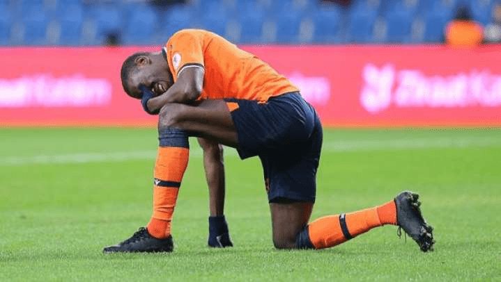 Ligue Europa : Coup de froid pour l'İstanbul Basaksehir et Demba Ba - wiwsport Ligue Europa : Coup de froid pour l'İstanbul Basaksehir et Demba Ba - wiwsport