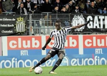 Belgique - Mamadou Fall, milieu de terrain Charleroi : "Si on se bat en club, c’est pour porter le maillot de l’équipe nationale, un jour" - wiwsport