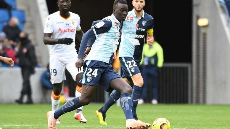 Mercato : Pape Gueye, le Franco-Sénégalais intéresse Arsenal - wiwsport Mercato : Pape Gueye, le Franco-Sénégalais intéresse Arsenal - wiwsport