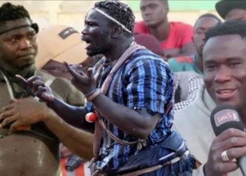 Vidéo - Nguel Dione tacle sévèrement Calme Ndour et Boy Niang 2 - wiwsport