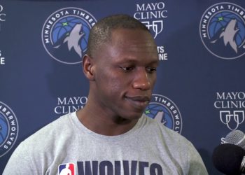 Vidéo : l’hommage émouvant des Wolves à Gorgui Sy Dieng - wiwsport