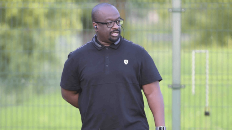 Babacar Ndiaye, président du Teungueth FC : "Je suis très exigeant avec tout le monde y compris moi-même" - wiwsport Babacar Ndiaye, président du Teungueth FC : "Je suis très exigeant avec tout le monde y compris moi-même" - wiwsport