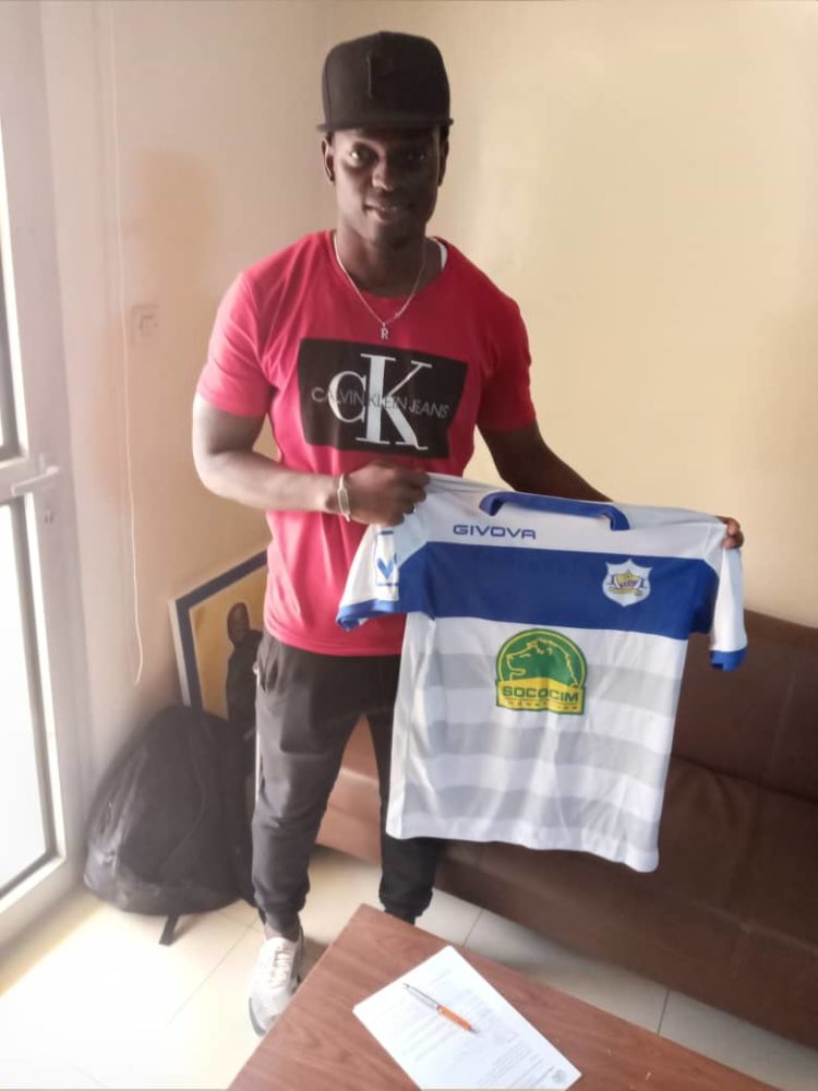 Teungueth FC: Le leader du championnat signe une nouvelle recrue, Roger Gomis - wiwsport