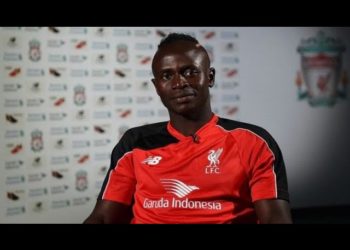 Décès de Pape Diouf - l’hommage de Sadio Mané : “Tu resteras dans nos cœurs” - wiwsport