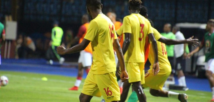 Guinée : l’État réduit les primes des joueurs et du staff technique - wiwsport Guinée : l’État réduit les primes des joueurs et du staff technique - wiwsport