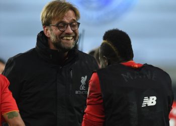 L'anecdote de Klopp dans le documentaire de Sadio: "La première fois que je l'ai vu, il ressemblait à un rappeur" - wiwsport