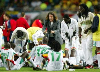 CM 2002- Sénégal vs France: Bruno Metsu à Moussa Ndiaye "Si Lizarazu centre 3 fois tu sors", à Henri Camara "tu ne joueras pas" - wiwsport