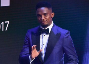 (Vidéo) Covid -19 : Samuel Eto’o sur le vaccin test : "L'Afrique est votre terrain de jeu…" - wiwsport (Vidéo) Covid -19 : Samuel Eto’o sur le vaccin test : "L'Afrique est votre terrain de jeu…" - wiwsport