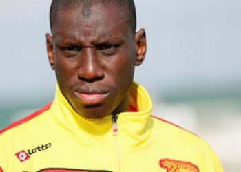 Vaccin contre le Covid-19 testé en Afrique : Coup de Gueule de Demba Bâ - wiwsport