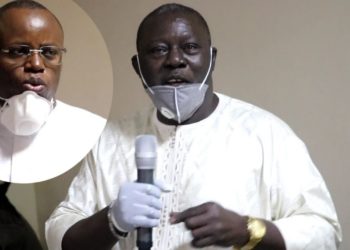 Vidéo- Lutte contre le corona : Moustapha Gueye et les sages remettent une enveloppe au ministre des Sports - wiwsport