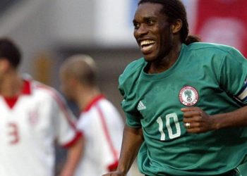 Le Saviez Vous ? Jay-Jay Okocha, l'un des meilleurs joueurs africains qui n'a jamais remporté le ballon d'or Africain ! - wiwsport