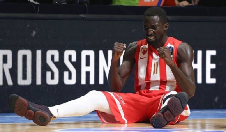 Grèce : Mouhammad Faye signe son retour au Promitheas Patras - wiwsport Grèce : Mouhammad Faye signe son retour au Promitheas Patras - wiwsport