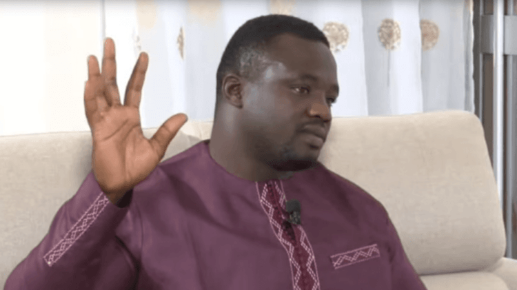 Papa Sow sur la lutte avec frappe: "Elle n'est professionnelle que de nom" - wiwsport Papa Sow sur la lutte avec frappe: "Elle n'est professionnelle que de nom" - wiwsport
