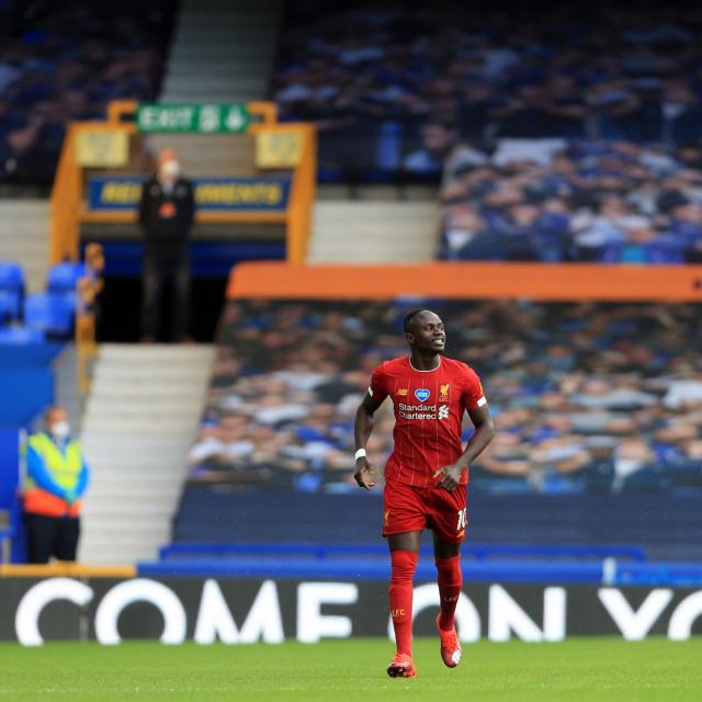 Everton - Liverpool : Quand Sadio Mané oublie de rendre hommage à George Floyd (Vidéo) - wiwsport Everton - Liverpool : Quand Sadio Mané oublie de rendre hommage à George Floyd (Vidéo) - wiwsport