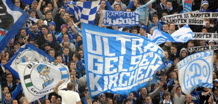 Bundesliga : Les supporters de Schalke 04, en colère, vont manifester - wiwsport