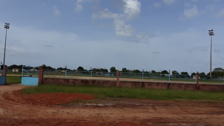 Reconstrution totale du stade municipal de Bignona : Le maire Mamadou Lamine Keita exige de la qualité et le respect des délais - wiwsport