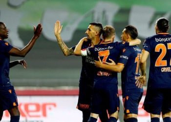 Turquie: Başakşehir et Demba Ba pourront entrer dans l&rsquo;histoire ce dimanche !
