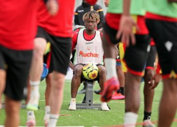 Mercato : Arial Mendy «s’entraîne avec un préparateur physique en vue de son possible départ»