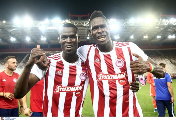 Grèce: Olympiakos, toujours leader invaincu, Cissé et Ba avertis - wiwsport Grèce: Olympiakos, toujours leader invaincu, Cissé et Ba avertis - wiwsport
