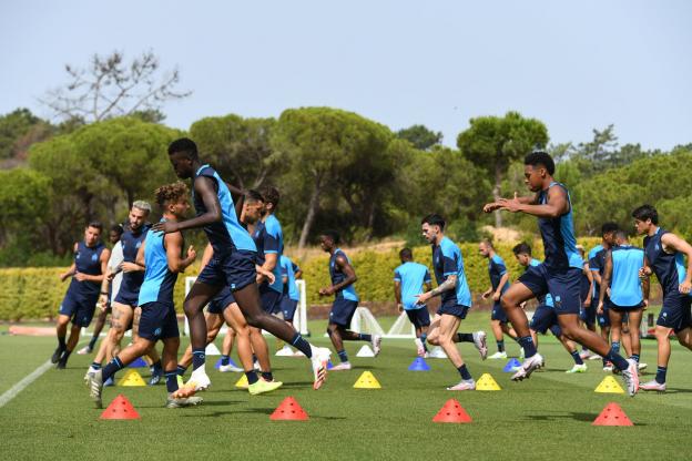 Pape Gueye dans le groupe de Marseille pour le stage en Allemagne - wiwsport Pape Gueye dans le groupe de Marseille pour le stage en Allemagne - wiwsport