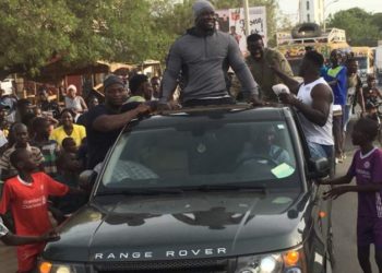 La tentative de vol de sa Range Rover vire au drame : Eumeu Sène auditionné, ses « lieutenants » arrêtés