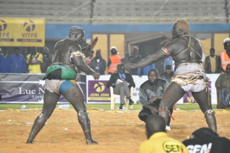Les combats Balla Gaye 2 vs Gris Bordeaux, Eumeu Sène vs Bombardier ficelés ce jeudi par Gaston Mbengue ! - wiwsport Les combats Balla Gaye 2 vs Gris Bordeaux, Eumeu Sène vs Bombardier ficelés ce jeudi par Gaston Mbengue ! - wiwsport
