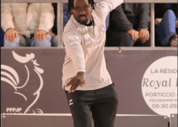 Pétanque : 10ème journée : Saly Petite Côte de Fara Ndiaye survole - wiwsport Pétanque : 10ème journée : Saly Petite Côte de Fara Ndiaye survole - wiwsport