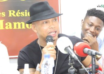 Vidéo- AG syndicat des footballeurs: El Hadj Diouf défend les joueurs locaux: « Il faut se battre pour… »