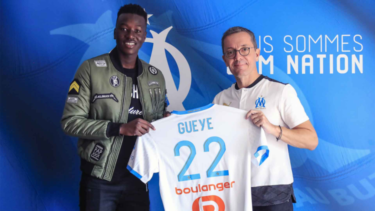 Mercato : Pape Gueye s'engage officiellement avec Marseille - wiwsport Mercato : Pape Gueye s'engage officiellement avec Marseille - wiwsport