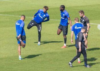 Schalke 04 – VfB Stuttgart : Salif Sané et Malick Thiaw titulaires