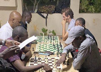 Sport élitiste : Le jeu d’échecs en quête de popularité - wiwsport