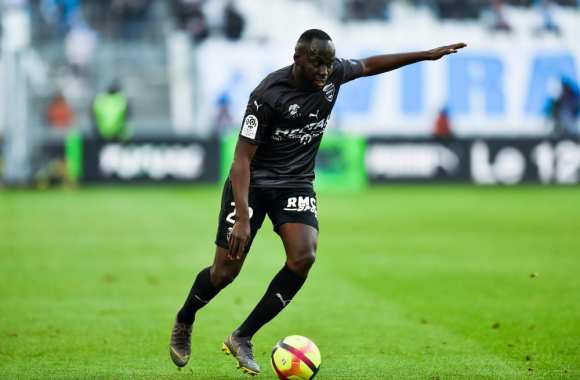 Angers : Sada Thioub effectue son retour dans le groupe - wiwsport Angers : Sada Thioub effectue son retour dans le groupe - wiwsport