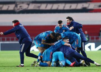 Europa League : L'Olympiacos d'Ousseynou Ba réalise le hold-up à Eindhoven et file en huitième - wiwsport