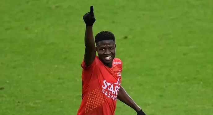 Oostende : Makhtar Gueye veut jouer la CAN 2021 avec le Sénégal - wiwsport Oostende : Makhtar Gueye veut jouer la CAN 2021 avec le Sénégal - wiwsport