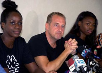 Le manager de l'équipe nationale, Fred Bougeant fait ses adieux au handball sénégalais - wiwsport