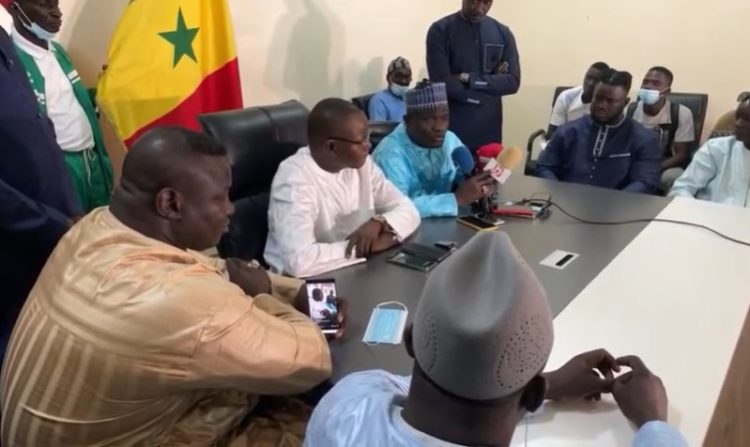 Vidéo - Lutte : Gaston Mbengue ficèle le titanesque combat Bombardier - Eumeu Sène ! - wiwsport