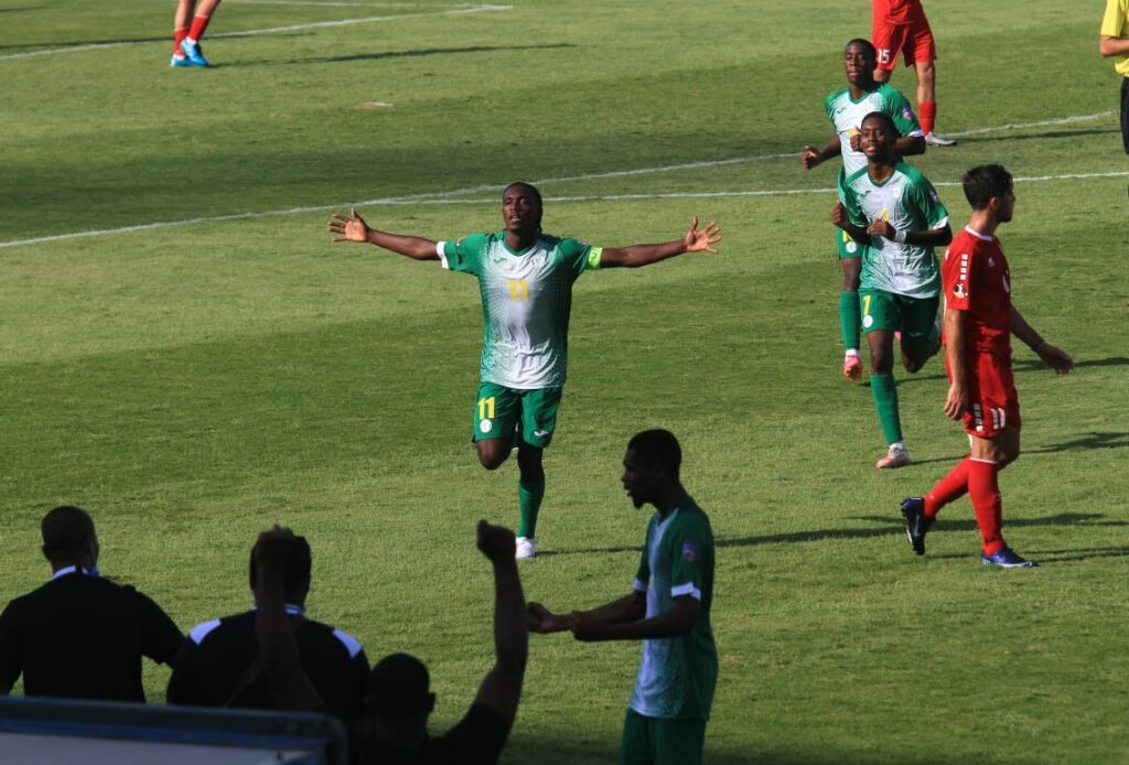 Coupe Arabe U20 : Les Comores dominent le Liban et accompagnent le Sénégal en quarts de finale - wiwsport Coupe Arabe U20 : Les Comores dominent le Liban et accompagnent le Sénégal en quarts de finale - wiwsport