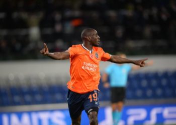 OFFICIEL ! Demba Ba rejoint un Club de l'élite suisse ! - wiwsport