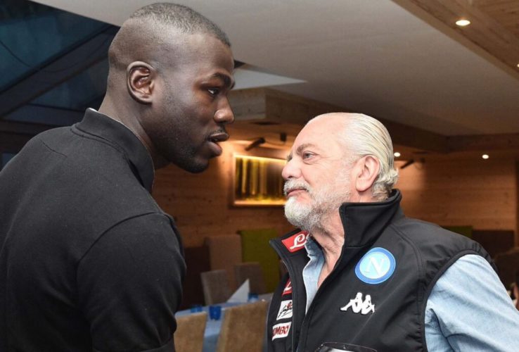 Ancien agent de Kalidou Koulibaly, Bruno Satin voit difficilement le joueur quitter Naples car « il est déjà un citoyen d'honneur » - wiwsport Ancien agent de Kalidou Koulibaly, Bruno Satin voit difficilement le joueur quitter Naples car « il est déjà un citoyen d'honneur » - wiwsport