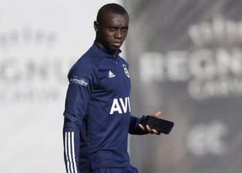 ANTALYA, TURKEY - APRIL 27: Papiss Cisse of Fenerbahce attends a training session ahead of Turkish Super Lig match against Aytemiz Alanyaspor in Antalya, Turkey on April 27, 2021. (Photo by Mustafa Ciftci/Anadolu Agency via Getty Images)
