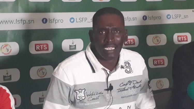 As Douanes : Joseph Wagane Senghor limogé après sa lourde défaite contre Teungueth FC - wiwsport As Douanes : Joseph Wagane Senghor limogé après sa lourde défaite contre Teungueth FC - wiwsport