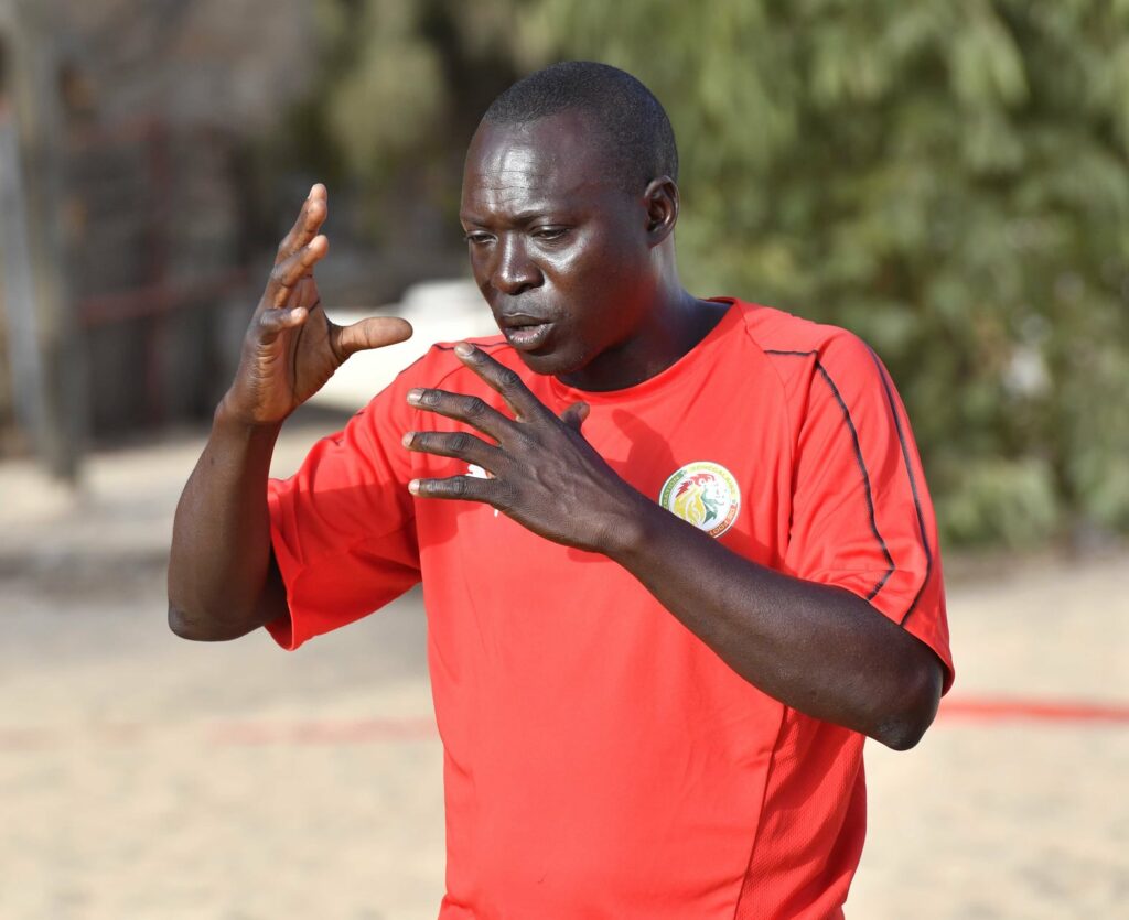 Omar Ngalla Sylla, ancien sélectionneur des Lions du beach soccer : «Je ne suis pas irremplaçable» - wiwsport Omar Ngalla Sylla, ancien sélectionneur des Lions du beach soccer : «Je ne suis pas irremplaçable» - wiwsport