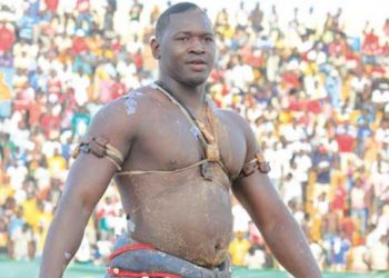 Vidéo - Lutte : Tyson 2 avertit son adversaire Franc ainsi que Modou Lô et Papa Sow - wiwsport